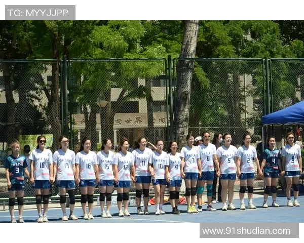 北京排球队的实力揭秘:排球巨献背后的故事与成就 北京排球队的实力揭秘:排球巨献背后的故事与成就