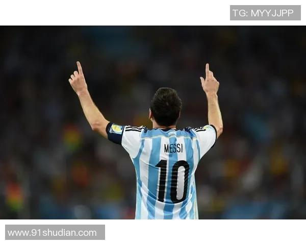 足球明星人形展板图片展示全球顶级球员风采与魅力的视觉盛宴